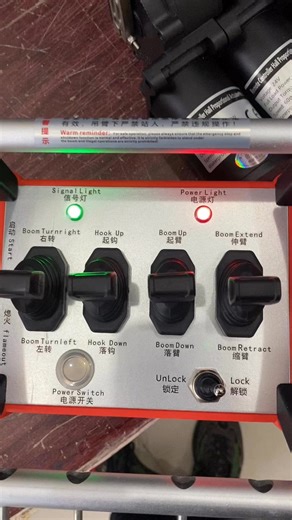 3.2K views · 25 reactions | Proportional wireless remote control for hydraulic crane Crane truck, concrete pump truck, aerial work truck#crane #grúa #joysticks #grue #guindastes​. #pm #Palfinger #zoomlion #sany #effer #excavator #tractor #skidsteer #hiab #pilling #drilling | Crane engineering machinery RC | Facebook