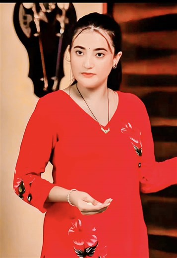 𝙁𝙍𝙄𝙀𝙉𝘿 𝙉𝙄𝙆𝙇𝙄 𝘾𝙃𝙊𝙍 👀💔ᴾ² . . . ⛓️ #reality #bestfriend #foryou #1millionaudition #unfreezemyacount ✅