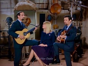 🇺🇸 Peter, Paul and Mary Blowin' in the Wind La Respuesta Está en el Viento 1963 En 2004, fue elegida la 14.ª mejor canción de todos los tiempos según la revista Rolling Stone. | Mùsica de Chavorrucos