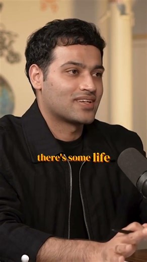 Rare Energy Phenomena: Capturing Blue Jets and Red Sprites Above the Storm