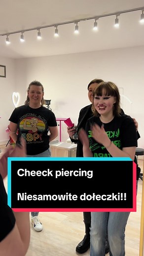 Niesamowite dołeczki po piercingu w Warszawie