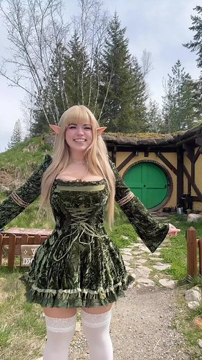 Beans the Elf | Should I post more dancey dance? 🧝‍♀️ More of me dancing @sabrinabanks.cosplay 🥰 | Instagram