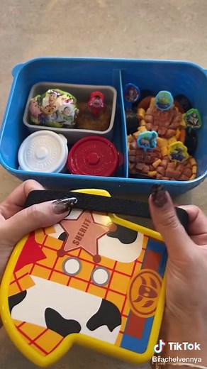 Rachel vennya on TikTok