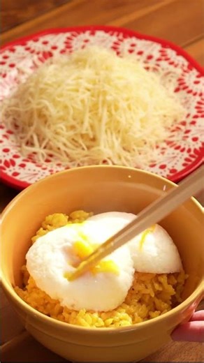 Poking Poached Eggs....so satisfying