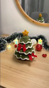 I crocheted my own Christmas tree for the holiday season 🎄✨ YouTube tutorial: Kane Crochet