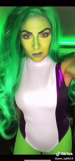 She-Hulk Cosplay Video | Transformation After Photoshoot
