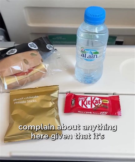 Etihad Airways LATEST Economy Class Experience in 2024 (787 A320) (2024 review) | Nonstop Dan