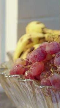 Red Grapes Health Benefits | The Fruit That Boosts Heart & Brain Health 🍇