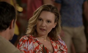 Camping paradis - S16 - E02 - Un cirque au Paradis (Partie 2)