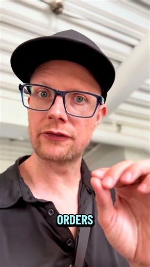 Wholesale vs Dropshipping Hair Extensions