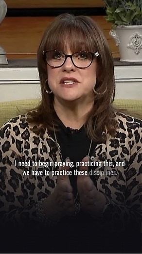 From 5 minutes feeling like eternity to 2.5 hours flying by... 🙏 This is what happens when you consistently practice communion with God! Pastor shares how developing your prayer life transforms from discipline to delight. What's one way you can strengthen your communication with the Father today? Go watch the full video to learn more about prayer on my YouTube channel! | Rebecca Greenwood
