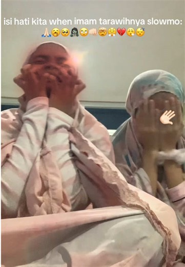 Imam Sholat Tarawih yang Mengharukan dan Dramatis