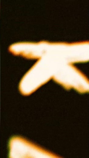 📱 film leader | punch hole overlay #oldfilmeffect #vintageeffect #animation