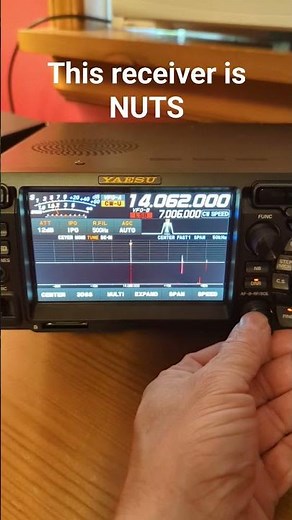New Yaesu FTDX10. Listen to how beautiful this receiver is!