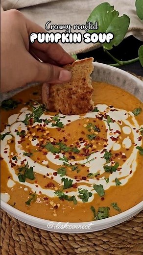 Creamy Pumpkin Soup Recipe | Easy Roasted Pumpkin Soup | Airfryer recipe #shorts #pumpkinsoup #soup