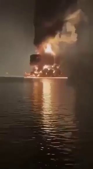 Iran has blown up the largest Baron Trump owned oil tanker! 🇮🇷