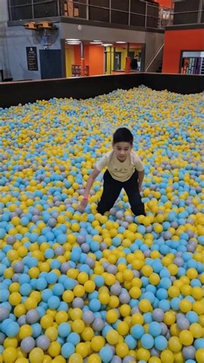 Fun and Thrills at Jumpin Fun👀🤩