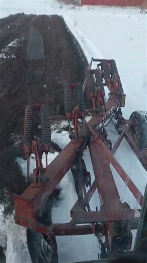 "Plowing snow" - #fordtractor #farmequipment #farming #farmfun #shorts