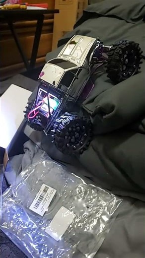 #Scx24 build ir60-24 #3d printed beadlocks with 72mm hobbysoul tires #Gouprc 2400kv 30amp esc 2s 🦾🔥🚨