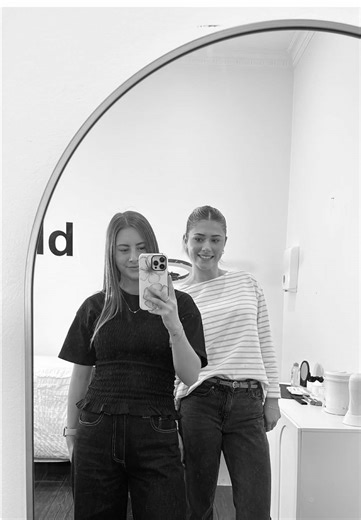 this is what Demi & I get up to on our lunch breaks! 🤍