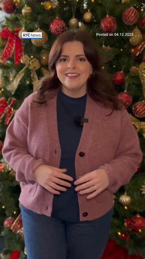 The Toy Show accessibility team are in final rehearsals to make sure they can bring all the magic of the show to everyone at home. This year’s Toy Show will feature live audio description on RTÉ One on Friday night for the first time, along with live Irish Sign Language. #toyshow #latelatetoyshow #accessibility #isl | RTÉ News