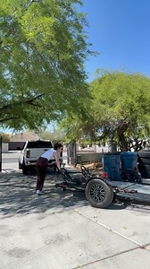 ASMR 😂✨ Just wanted to show you guys how easy it is to load Harley's on a Kendon Trailer!! I use this trailer ALL THE TIME. If you're looking for a durable, convenient and stylish trailer THIS IS IT! 🤩 @kendonindustries Thank you @kendonindustries for making the best motorcycle trailers!! 🔥🔥 | Dizzy Stunts