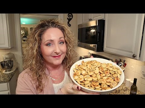 Zesty Italian Oyster Crackers ~ Holiday Snack ~ Christmas Gifting