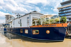Amazing floating home with riverside views for sale in London