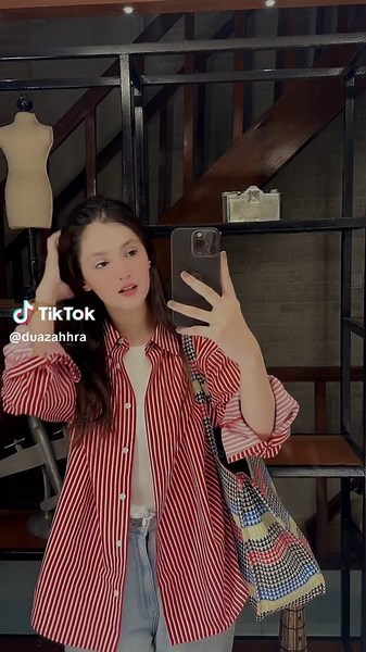 Selfie Styling Tips: Capturing the Perfect Shot
