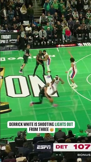HIGHLIGHTS: DERRICK WHITE IS SHOOTING LIGHTS OUT FROM THREE 🤯