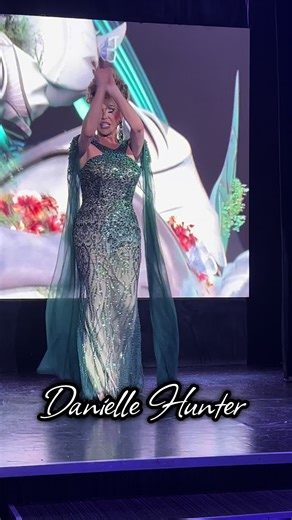 #DragQueen #DragLife #DragCulture #DragCommunity #ServingLooks | Drag Queen