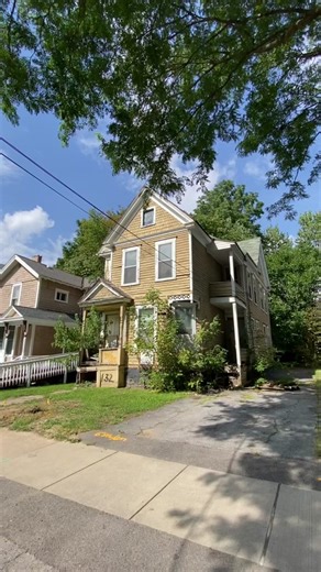 Demolition of an Old House: A Final Look