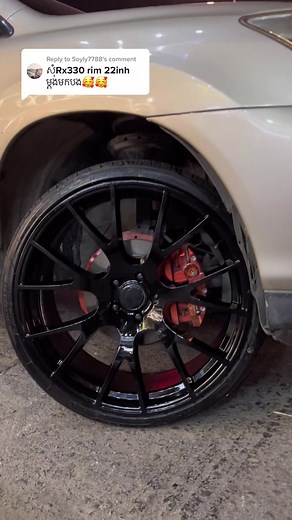 ដាក់យ៉ាន់ 22” លើ Lexus 330 RX លោកអ្នកនេះ ដែលនិយាយម៉ង