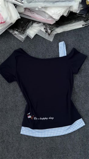 វីដេអូ​របស់ jong tinh eii-ចង់ទិញអី?? (@jongtinh_eii) ជាមួយ original sound - yun4eri - yun4eri 🇰🇭