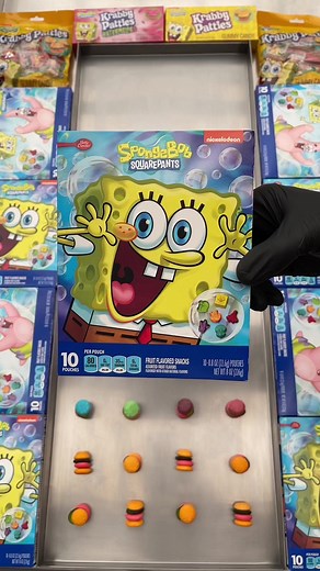 🍔🌊SPONGEBOB TIME!!!🤩🍔 #spongebob #spongebobsquarepants #squidward #patrickstar #mrkrabs #burger #krabbypatty #freezedriedcandy #asmr