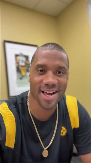 "Fired up to wear the Black & Gold" 🗣 Russell Willson after signing with the Steelers #steelers #nfl