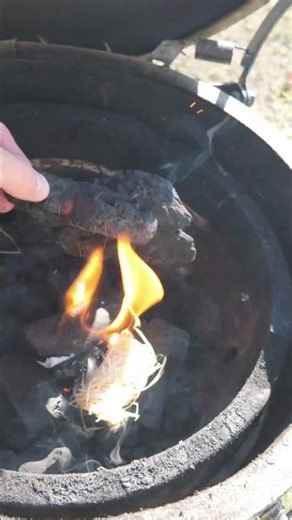 lighting big green egg