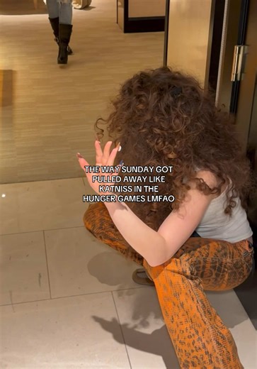 this video was crazy 🥹🤏 #kalogerassisters #sundaykalogeras #demitrakalogeras #elianakalogeras #noahrisling @demitrakalogeras @sundaykalogeras @Eliana Kalogeras @Noah Risling