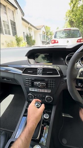 MERCEDES C CLASS W204 APPLE CARPLAY ANDROID AUTO RETROFIT INSTALL MELBOURNE #applecarplay #mercedes