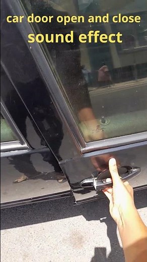Car door open and close sound effect
