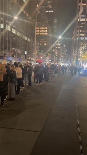 34 reactions · 28 comments | The smell is amazing and the line stretches the entire block. | Joe Thistle | Facebook