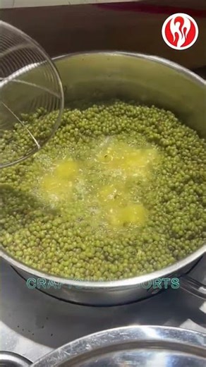 Pea porridge | Make pea porridge and take out the peas