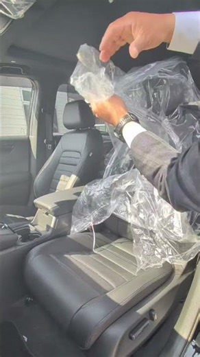 【納車の儀式】オーナー喜びの時。CR-Vの門出。 #Honda #CR-V ホンダ #新型 #ホンダカーズ神奈川北 #車 #納車