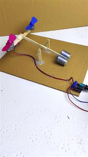 Can Wind Energy Lift Weight? | Real Science Experiment #Shorts #WindPower #DCMotor