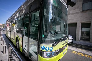 Grève des taxis à Pau : après le blocage du dépôt Idélis, de gros retards sur le réseau de bus