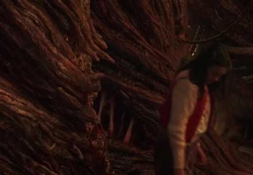 Final Girl in Stranger Things 5: A Tribute to Debbie Miller