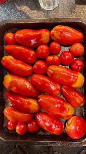 Cozy Homemade Tomato Soup 🍅 | Chef Charlie Marshall’s Winter Comfort Recipe