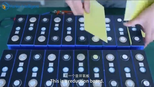 🔋⚡ From Beginning to End — The Manual Battery Pack Assembly Journey! From selecting the right cells, arranging modules, welding busbars, integrating the BMS, adding insulation & thermal protection, to assembling the enclosure and performing final testing—manual battery pack building is a true blend of precision, safety, and engineering passion. Every step shapes the power that drives modern electric mobility. 🚀🔧 #BatteryPack #EVBattery #ManualAssembly #LithiumIon #EVTechnology #E2W #E3W #Gree