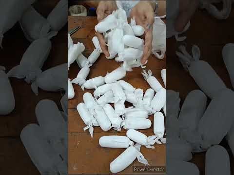 How to make a cotton plug #tissueculture #microbiology #research #researchlab #lock