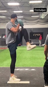 Joey Gallo hit 208 homers across 10 MLB seasons. Today? He threw his first bullpen as he attempts to transition to a pitcher. 👀 (via joeygallo24/IG) | theScore
